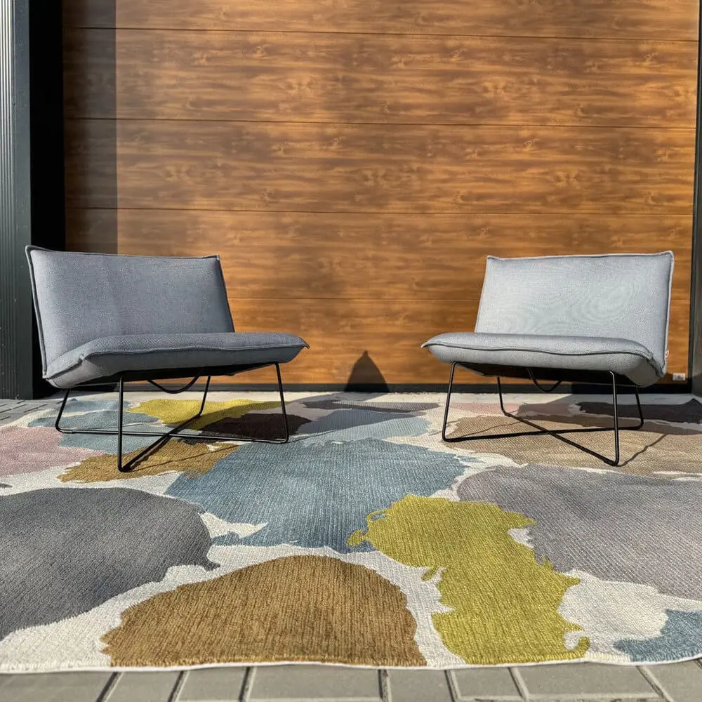 The Granary Viaroy Lounge Chair low back - With Arms